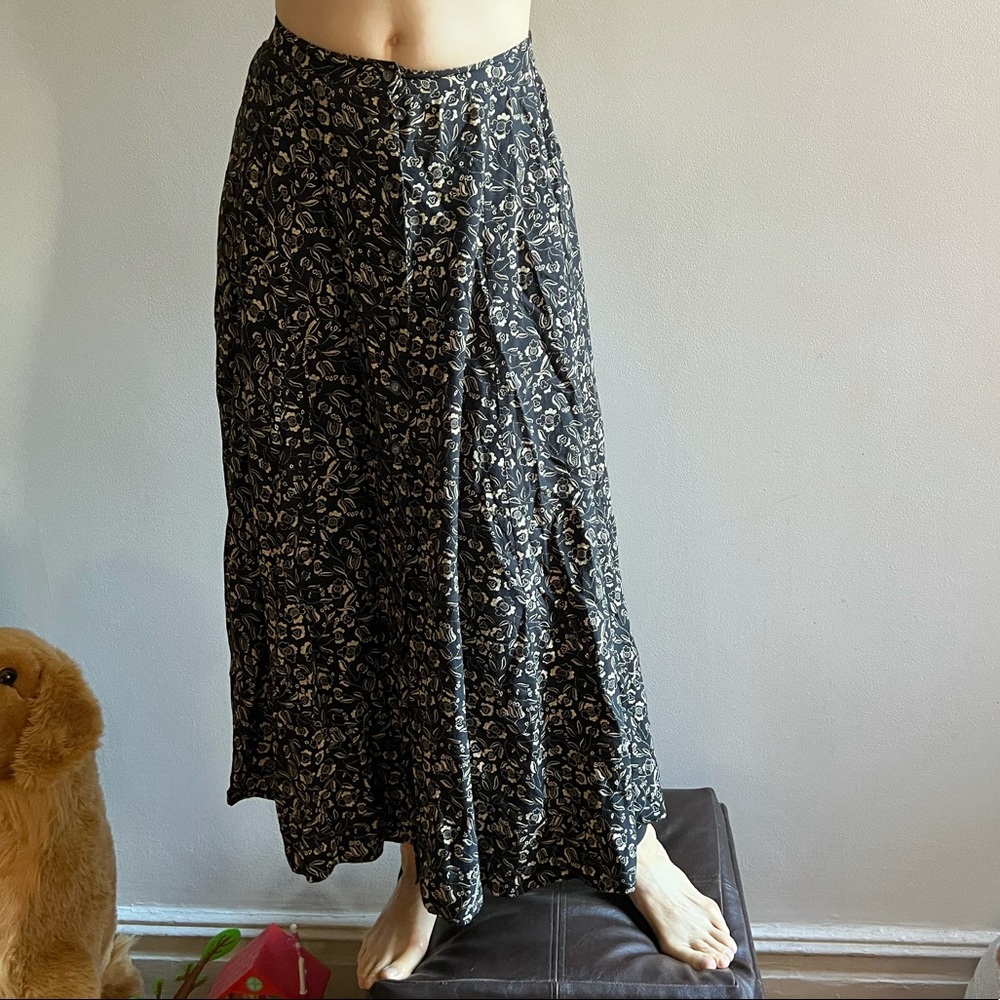 90’s Vibe Long Floral Skirt